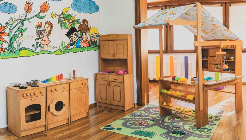 Çocuk Gelişimi İçin Özenle Tasarlanmış Ahşap Mobilyalar