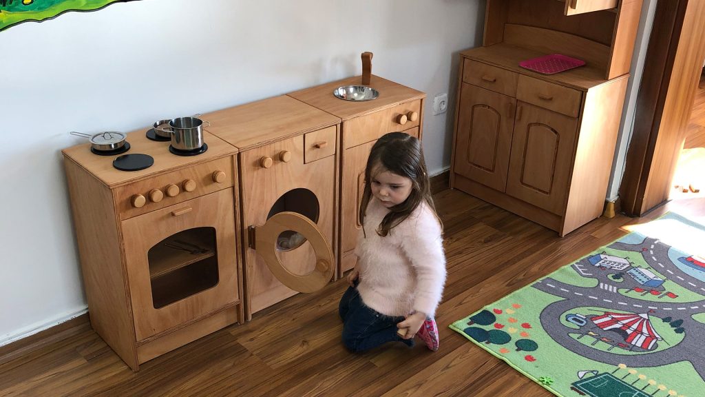 Anaokulu Mobilya Üreticisi: Çocukların Hayal Gücüne Dokunan Tasarımlar